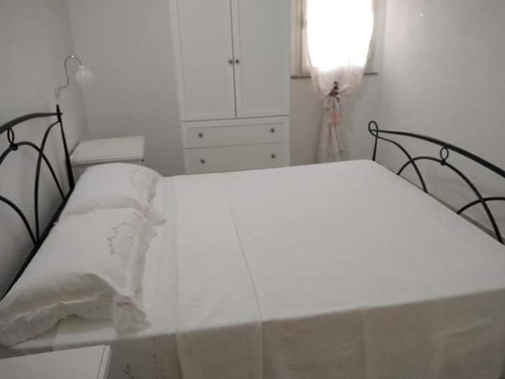 B&B Li Salcuneddi アリエントゥ エクステリア 写真